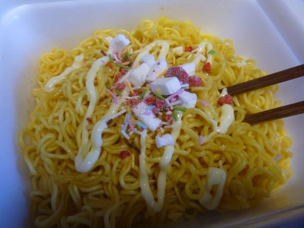 一平ちゃんショートケーキ味 (10)